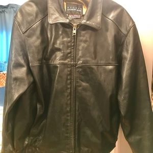 Vintage Men’s LG Black Leather Wilson Biker Jacket